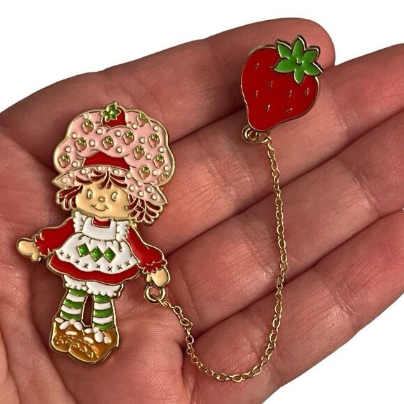 Officially Licensed Strawberry Shortcake Gold Chain Double Enamel Pins - Picture 5 of 11
